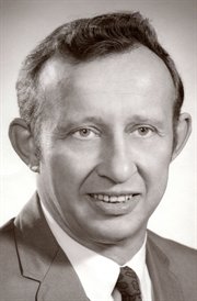 Raymond Krull